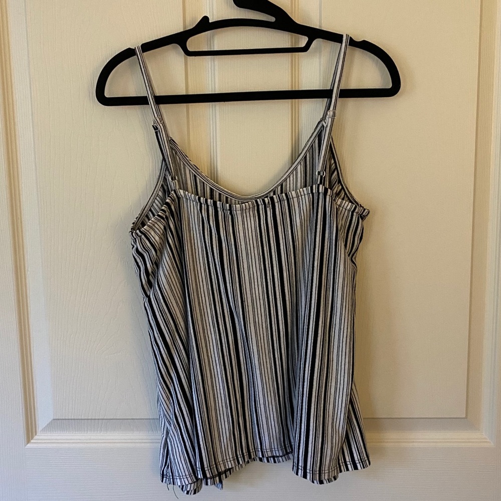 Striped Tank - Picture 3 of 3